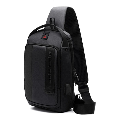 Product Τσάντα Arctic Hunter Crossbody Xb00100, Usb, 5L, Μαύρη base image