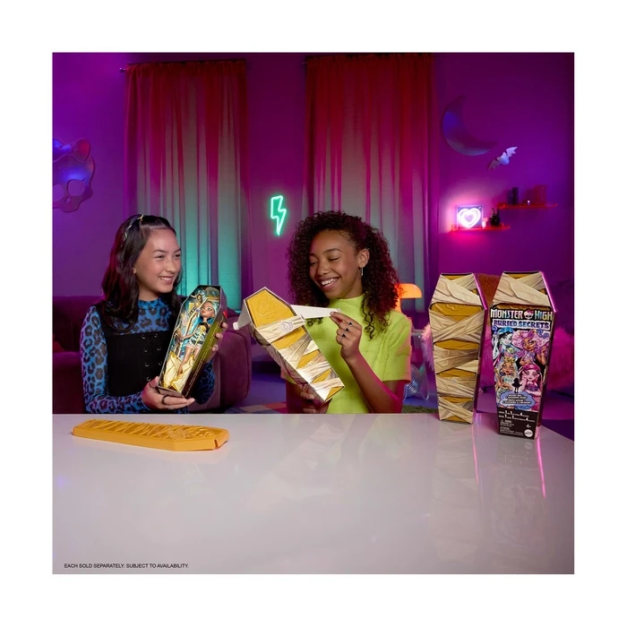 Κούκλα Mattel Monster High Buried Secrets Mystery Dolls (Random) (HYV64)