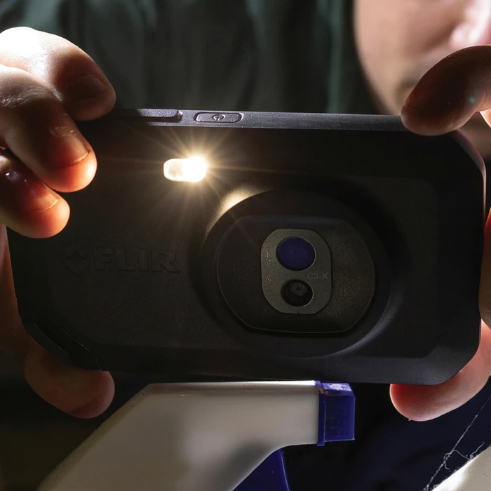 Θερμοκάμερα Flir C3-X Black 1800 mAh Vanadium Oxide Uncooled Focal Plane Arrays Built-in display 128 x 96 pixels LCD 640 x 480 pixels