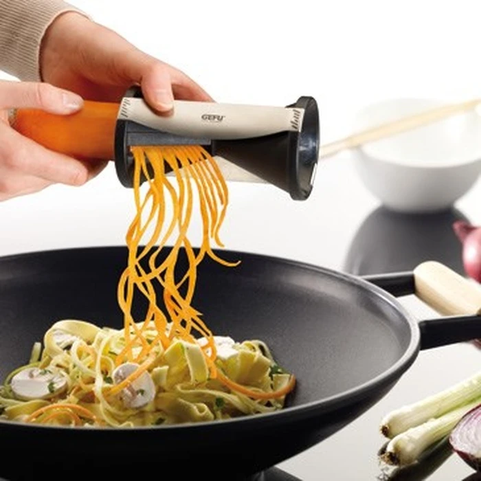 Κόπτης Gefu Spirelli slicer Manual Black, Silver Plastic, Stainless steel