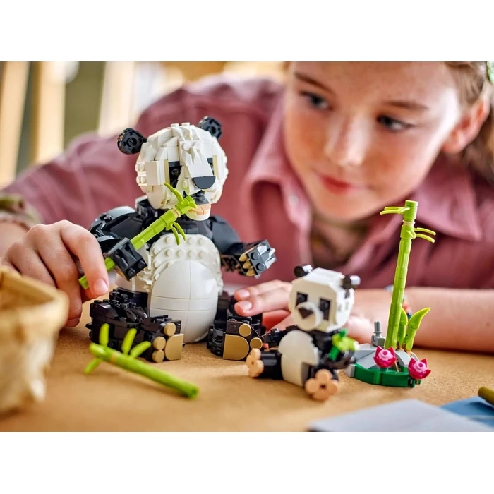 LEGO Creator 3 In 1 31165 Panda Family