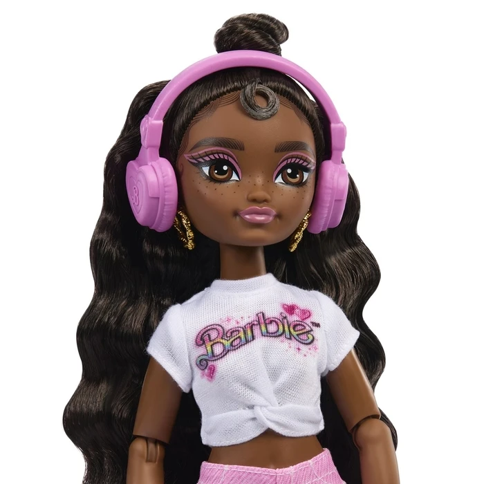 Κούκλα Barbie Dream Besties Brooklyn Roller Skating Fashion Doll