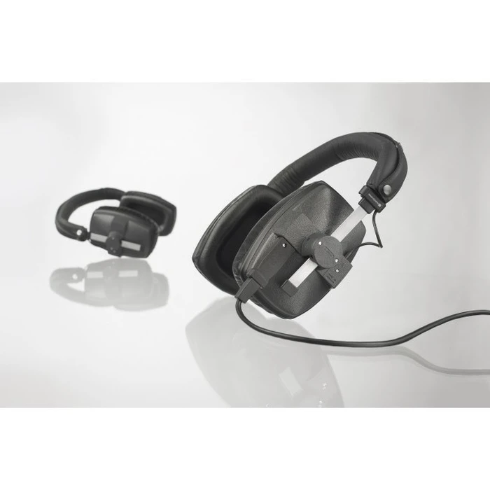 Headphones Beyerdynamic DT 150 Wired Head-band Music Black