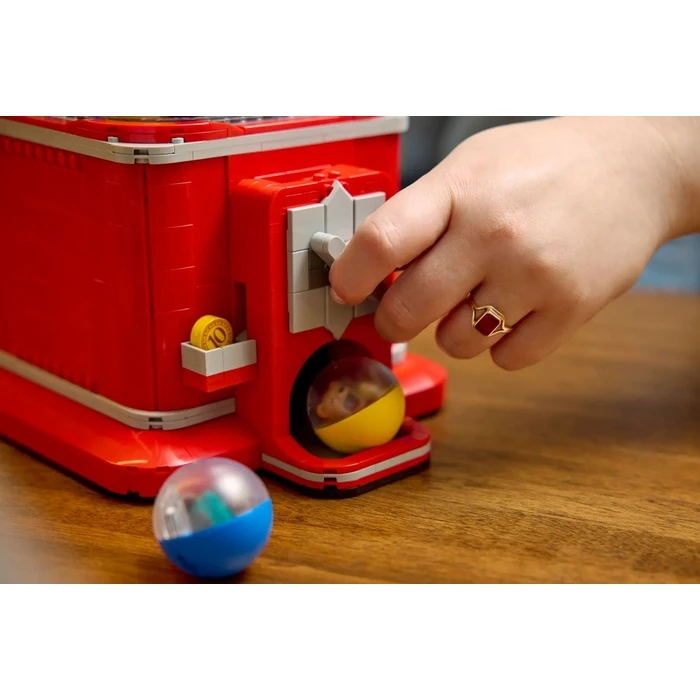 Lego IDEAS 21358 Minifigure Vending Machine