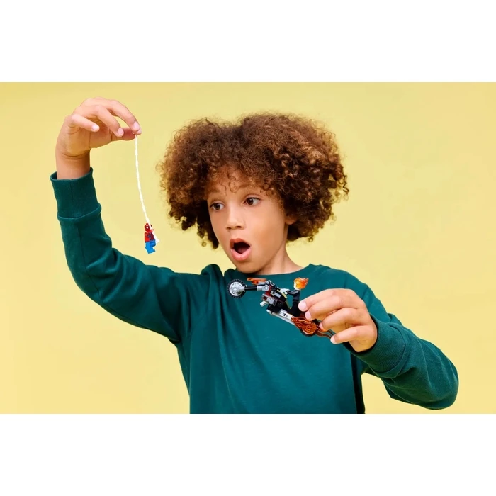 Lego Marvel 76335 Spider-Man vs. Ghost Rider Motorcycle