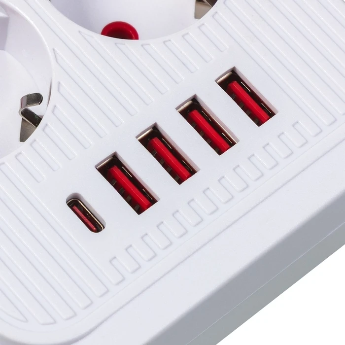 Πολύπριζο Maclean 6 socket + 4xUSB, 110-240V AC 50/60Hz, 2.1A max 2500W, 3m, White, MCE391 W