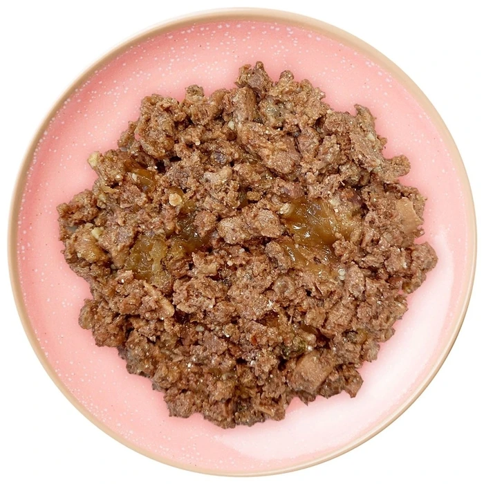 Υγρή Τροφή Γάτας Wiejska Zagroda Beef with veal and catnip – for cats – 100g