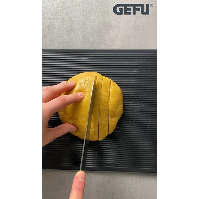 GEFU Pasta Perfetta Manual Pasta Machine G-28400