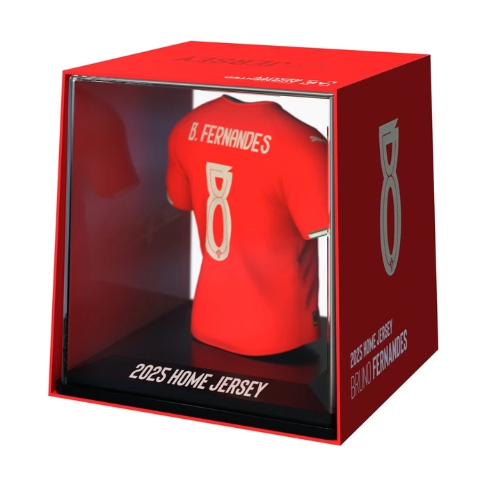 Myjersey Portugal Bruno Fernandes Home 2025 Collectible Figure (FanCollex) - 03MY00038