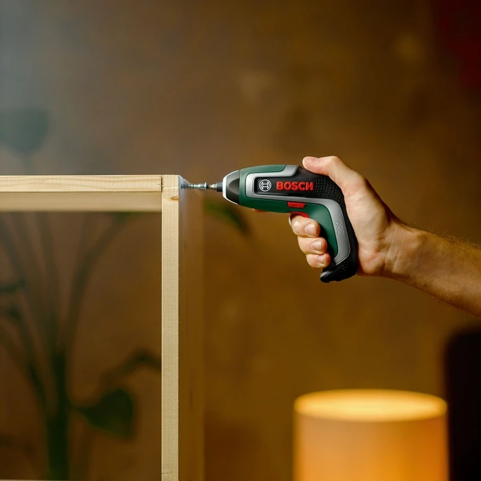 Bosch IXO 7 Cordless Screwdriver 3.6V 2.0Ah (60390E0001)