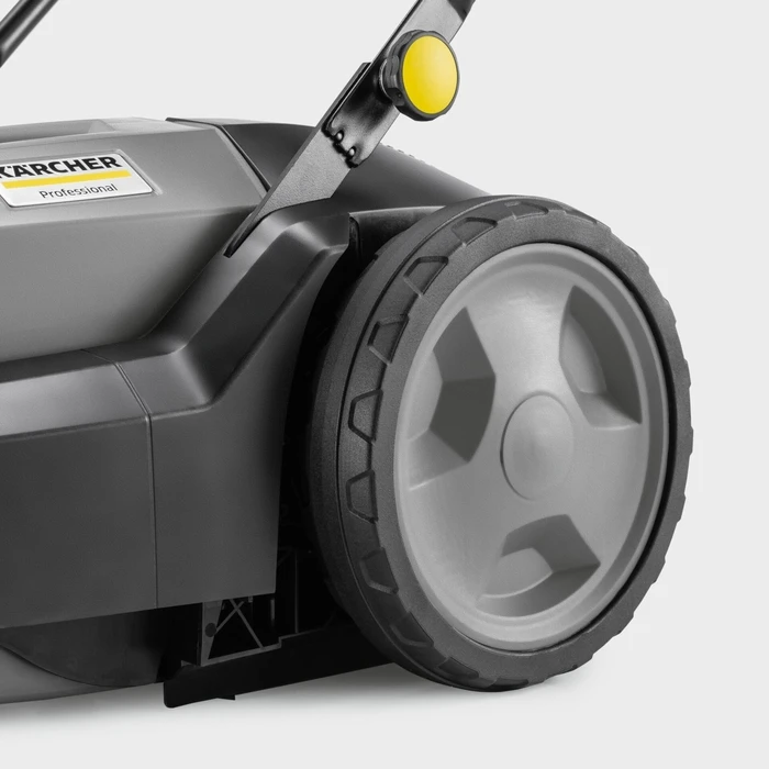Kärcher KM 70/20 C 2SB Manual Push Sweeper