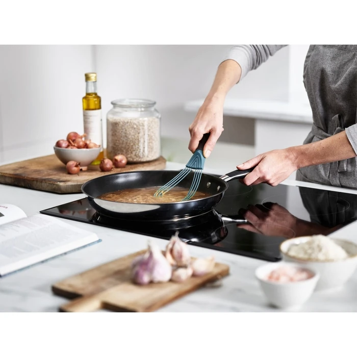 Joseph Joseph Silicone Whisk