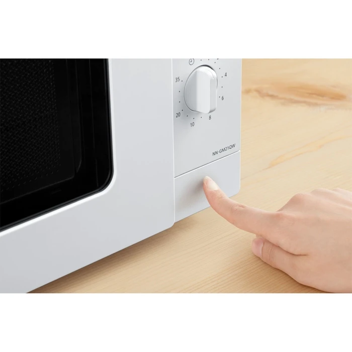 Panasonic NN-GM21 Microwave Oven 20L 800W White