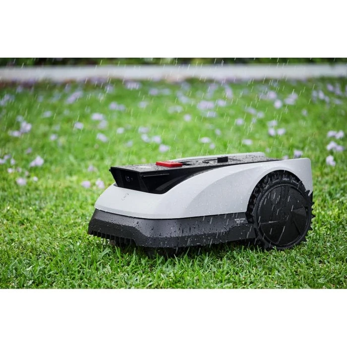 Ecovacs GOAT O800 RTK Robotic Lawn Mower - Black/White