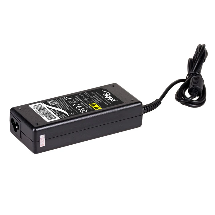 Φορτιστής Laptop Akyga AK-ND-50 power adapter/inverter Indoor 45 W Black