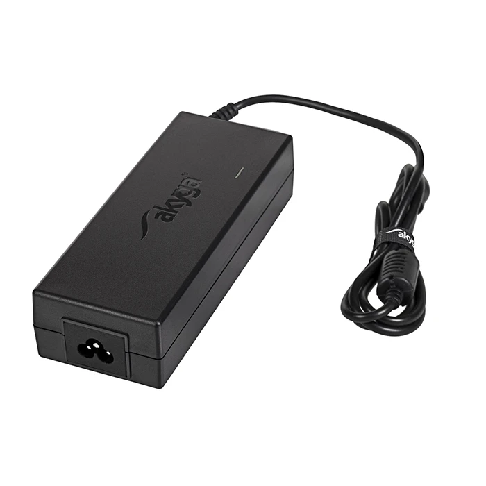 Φορτιστής Laptop 85W Akyga, με αυτόματη επιλογή τάσης εξόδου.