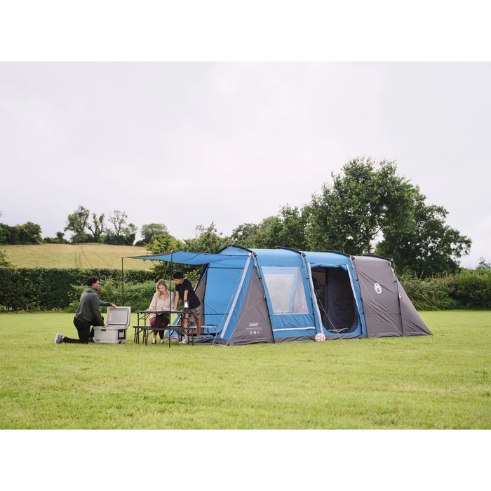 Coleman FastPitch Victoria Falls 4-Person Camping Tent (Blackout Bedroom) - Model 2229936