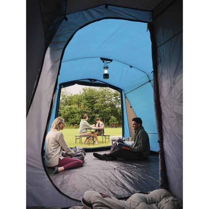 Coleman FastPitch Victoria Falls 4-Person Camping Tent (Blackout Bedroom) - Model 2229936