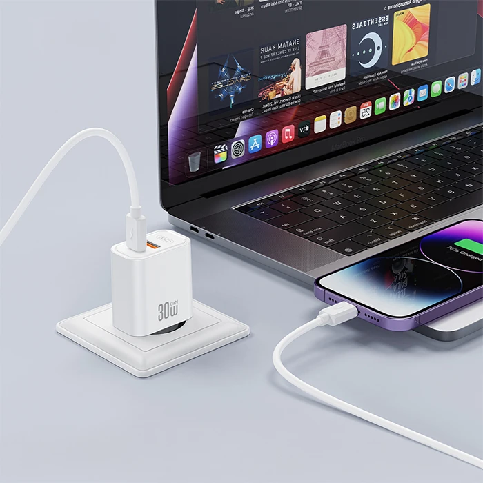 XO CE42 GaN Charger 30W (1x USB-C + 1x USB-A) White