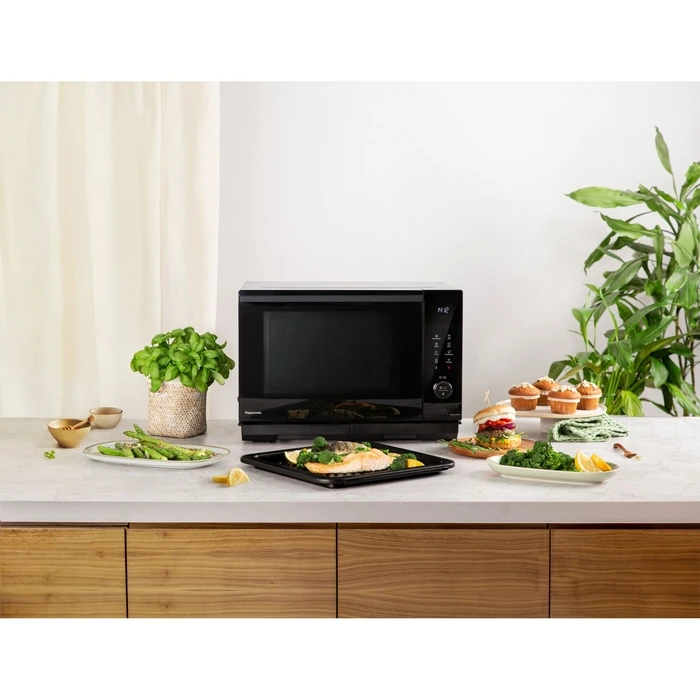 Panasonic NN-DS59NMETG 4-in-1 Steam Combination Microwave Oven (Microwave/Grill/Steam/Convection) - 27 L