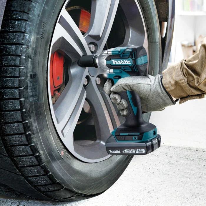 Makita DTW210Z 18V Παλμικό Μπουλονόκλειδο (Solo, χωρίς μπαταρία)