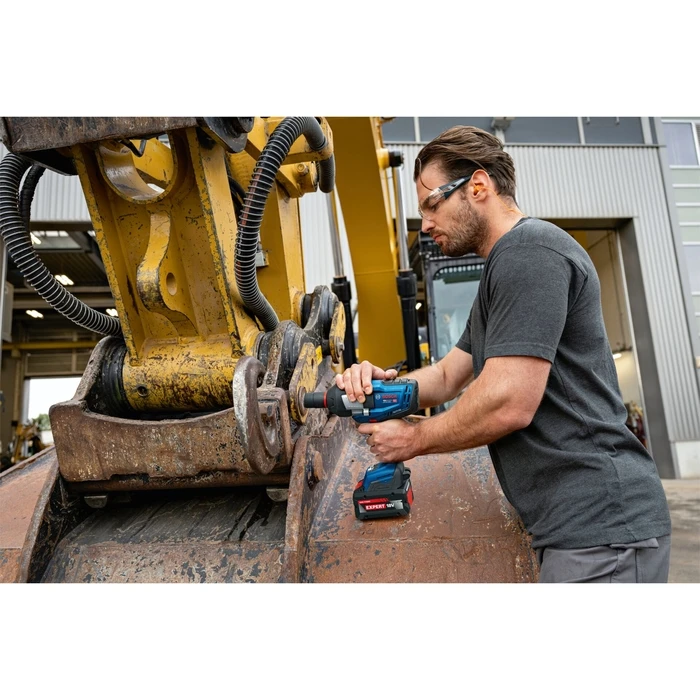 Bosch GDS18V-1600H (solo, L) Cordless Impact Wrench / Cordless Impact Screwdriver, 18 V, 3/4" drive, 1600 Nm