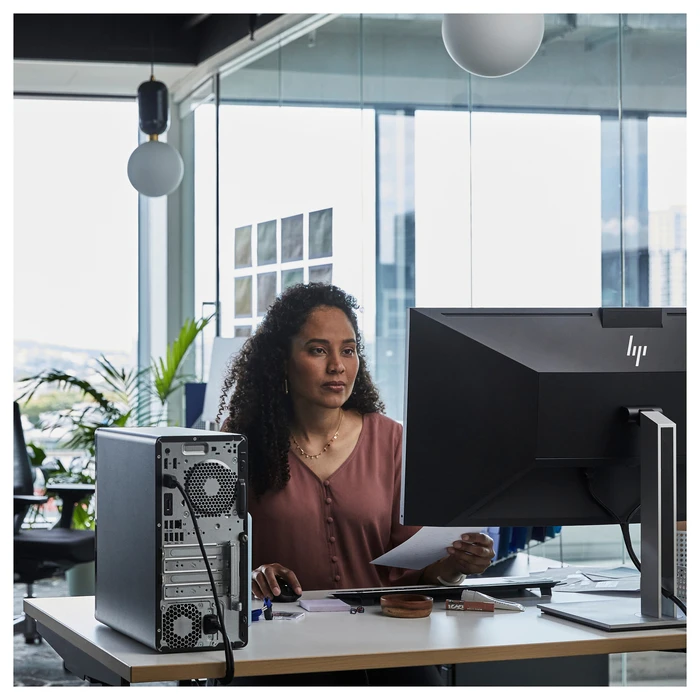 PC HP Elite Tower 800 G9 Intel Core i9-14900 32GB 1TB/SSD Nvidia RTX 3050 8GB W11P 1J War (DE)