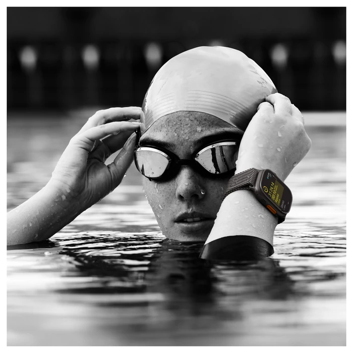 Smartwatch Apple Watch Ultra 2 GPS + Cellular 49mm Natural Titanium with Blue Trail Loop - M/L