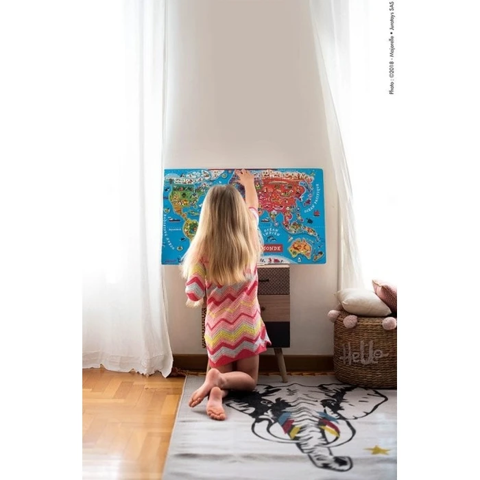 Janod Magnetic Puzzle - World Map (92 Pieces)