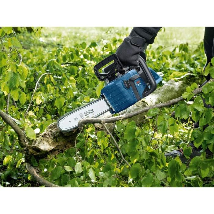 Bosch GKE 18V-40 Cordless Chainsaw 1x EXBA18V-55 18V 5.5Ah