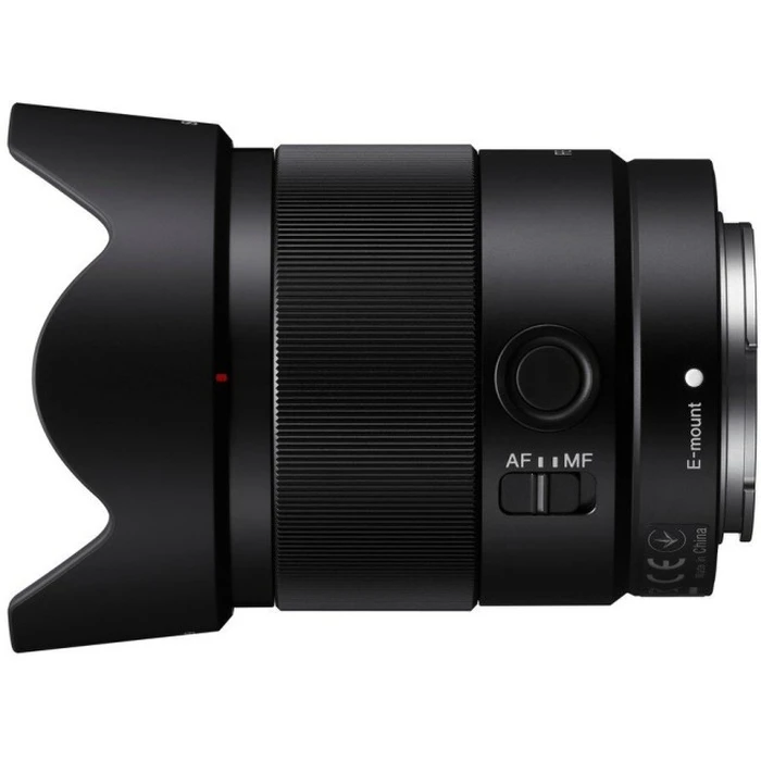 Sony 35 mm f/1.8 FE (E-mount)