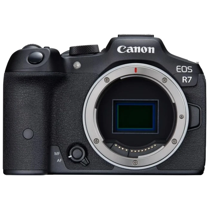 Canon EOS R7 + RF-S 18-150mm F3.5-6.3 IS STM Kit
