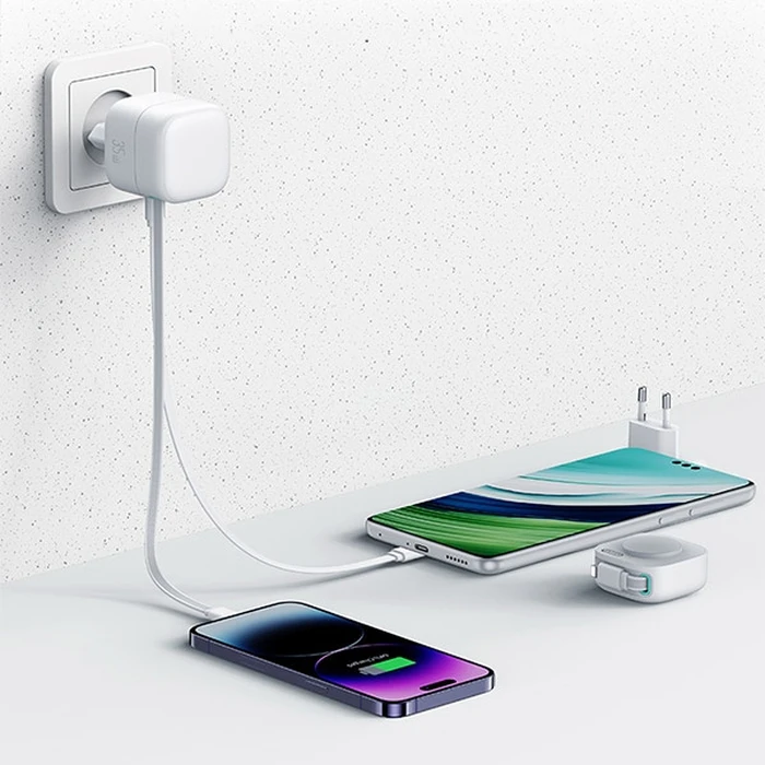 USAMS US-CC202 wall charger USB-C + Lighning cable PD QC 35W white