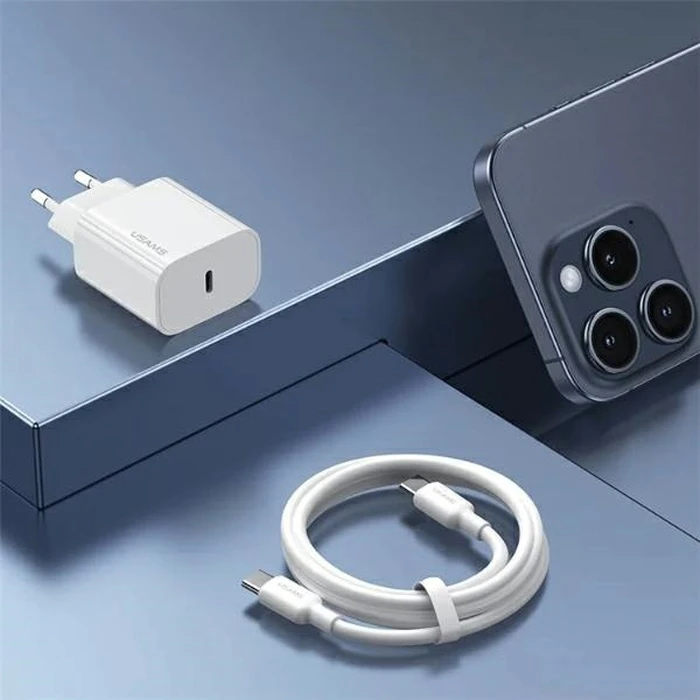 USAMS T65 US-CC226 wall charger USB-C PD 20W Fast Charging + USB-C / Lightning cable 30W white