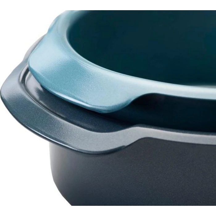 Joseph Joseph Nest Bake 2-piece round cake pan set, blue