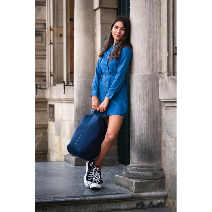 Σακίδιο XD DESIGN ANTI-THEFT BOBBY SOFT NAVY P/N: P705.795