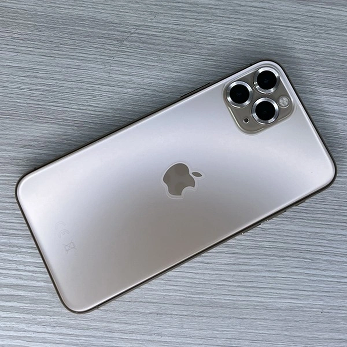 GrizzGlass SatinSkin Apple iPhone 16 Pro