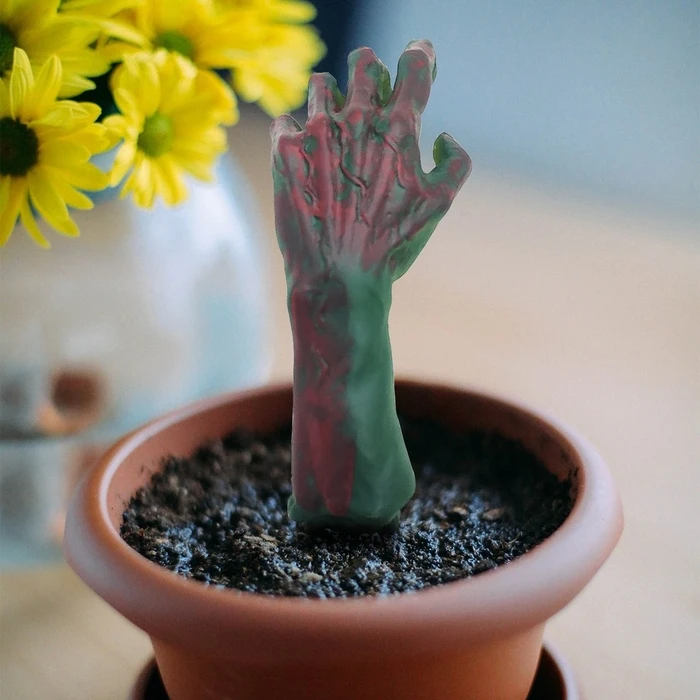 Αξεσουάρ Mad Monkey - Zombie Hands for the Flowerpot