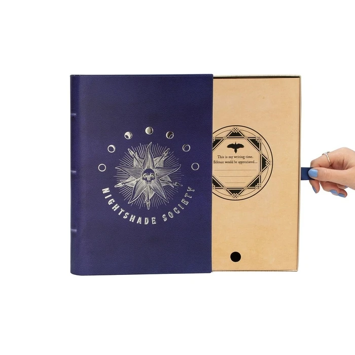 Σημειωματάριο Thumbs up! Geschenkebox - Wednesday - Nightshade Book