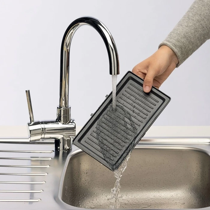 Σαντουιτσιέρα Ariete 1970/00 Black