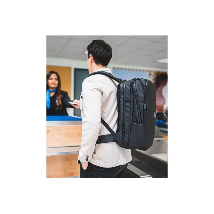 Onemate Travel Backpack Pro / black