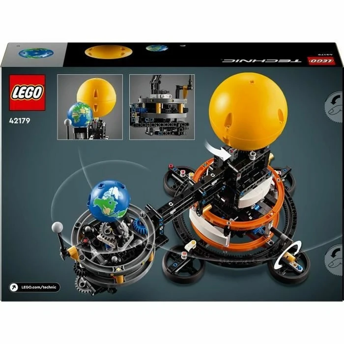 LEGO Technic 42179 Planet Earth and Moon in Orbit