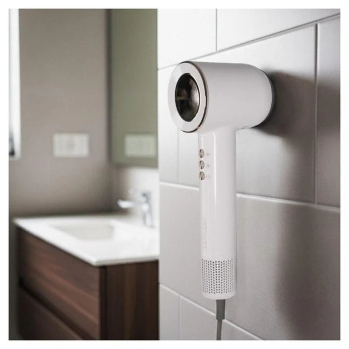 Zehnder Flavia Plasma White