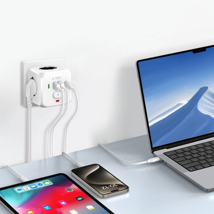 Tech-Protect PCL3X4 Power Socket 2xUSB-A, 2xUSB-C, 3xAC White