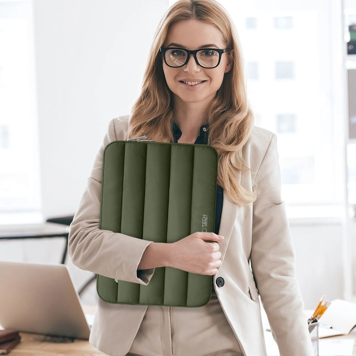 Tech-Protect Fluffy Laptop 13-14 Army Green