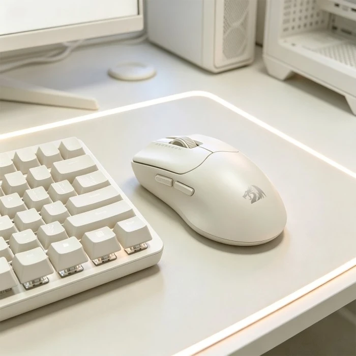 Redragon AXION M933TF-ULT gaming mouse (white)