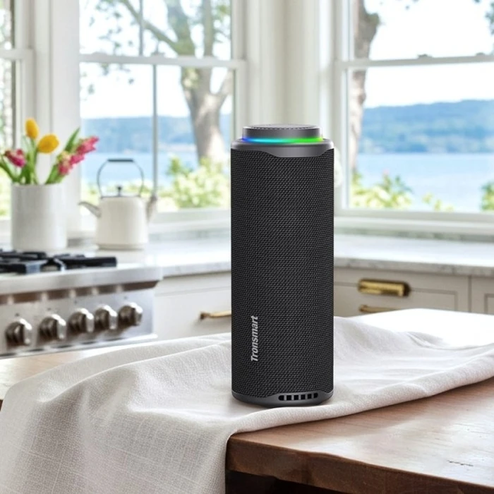Tronsmart T8 Portable Outdoor Bluetooth Speaker (Black)