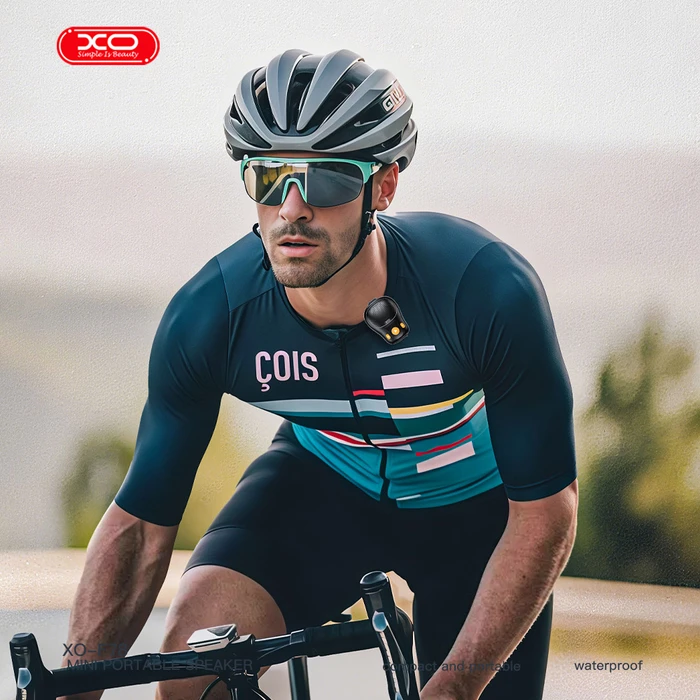 XO Bluetooth Clip-On Wearable Waterproof Speaker Black