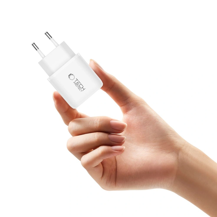 Tech-Protect NCA20 USB-A, USB-C Network Charger PD 20W / QC3.0 + USB-C Cable White