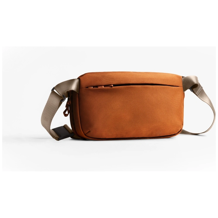 UNIQ Denver 5L Crossbody Bag orange